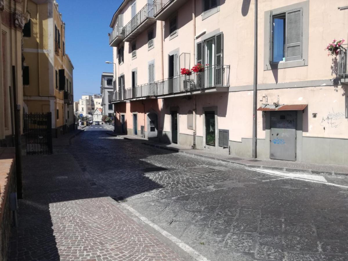 Hotel Il Rifugio 21 Pozzuoli Esterno foto